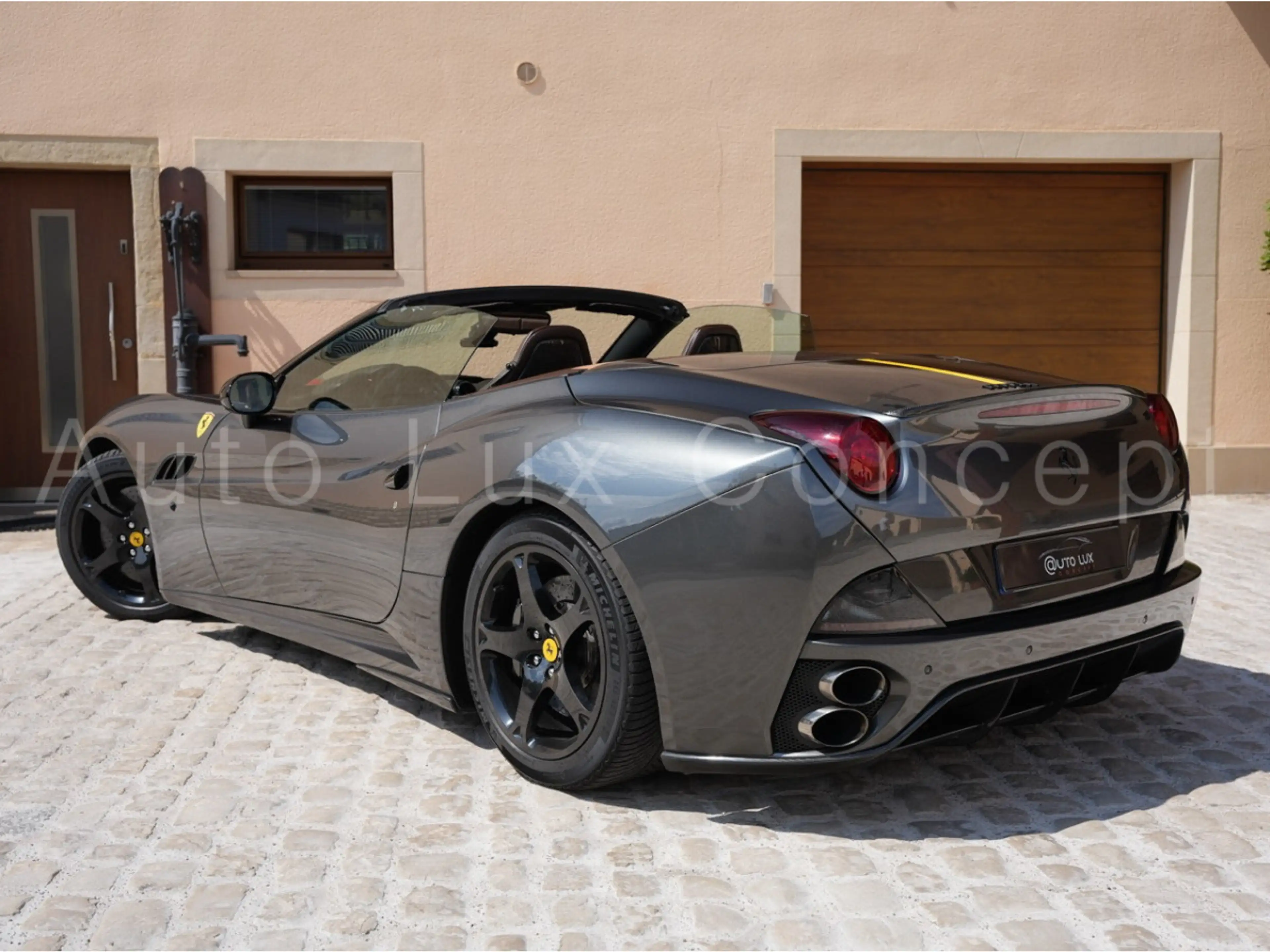 Ferrari California NOVITEC Exhaust/Carbon Racing Seats — photo 4