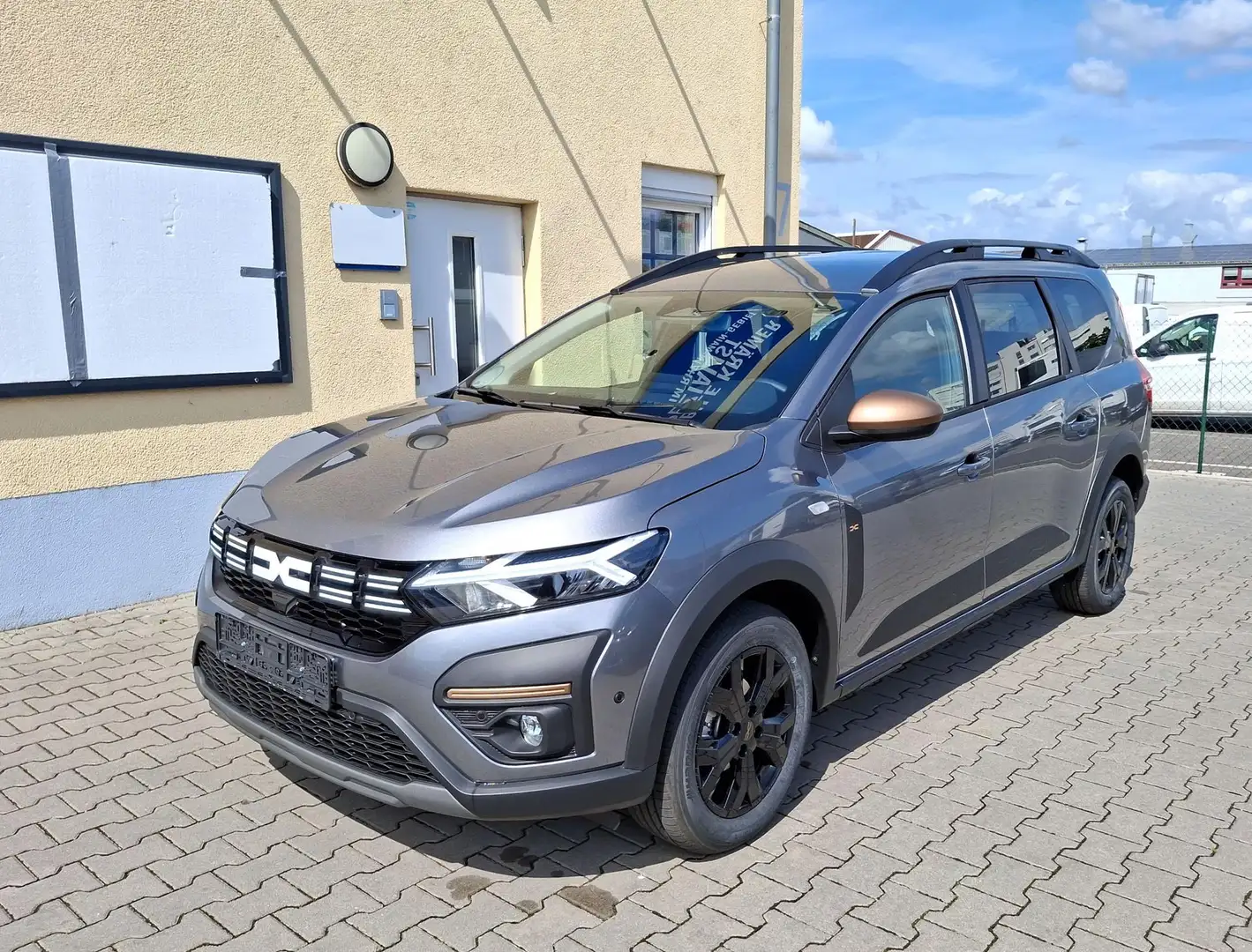 Dacia Jogger Extreme 5-S. Klimaauto. Sitzheizung vorn Kamera... Grau - 1