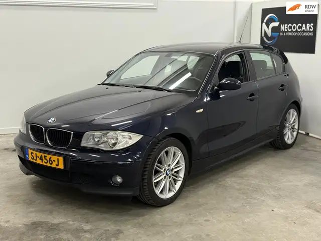 BMW 116 1-serie 116i / DEALER ONDERHOUDEN / STOELVERWARMIN