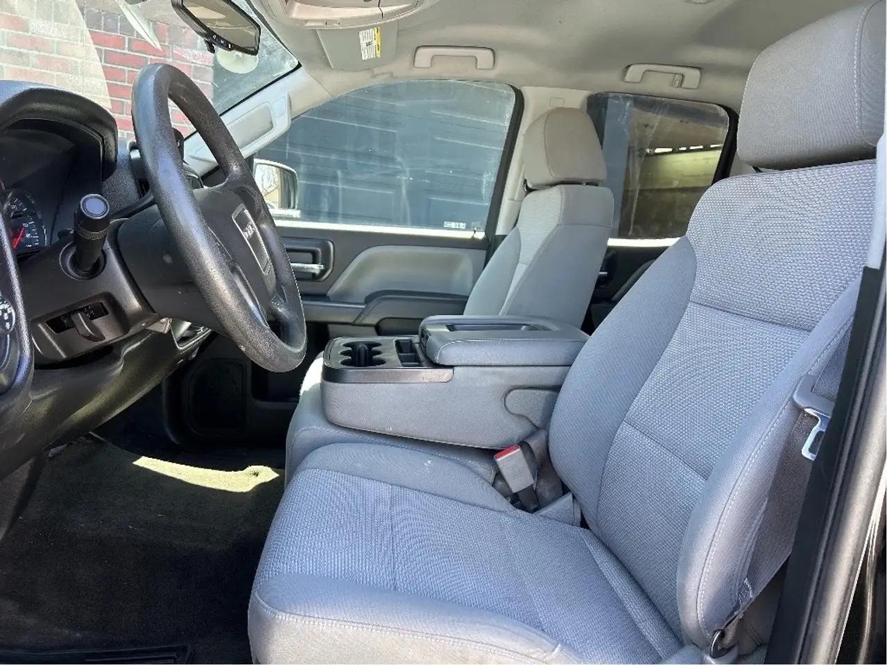 GMC Sierra 1500 снимка GMC Sierra 1500