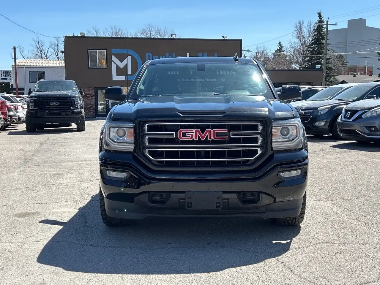 GMC Sierra 1500 снимка GMC Sierra 1500