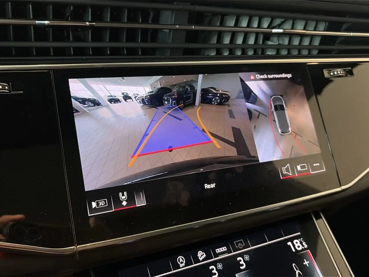 Audi Q7 снимка Audi Q7
