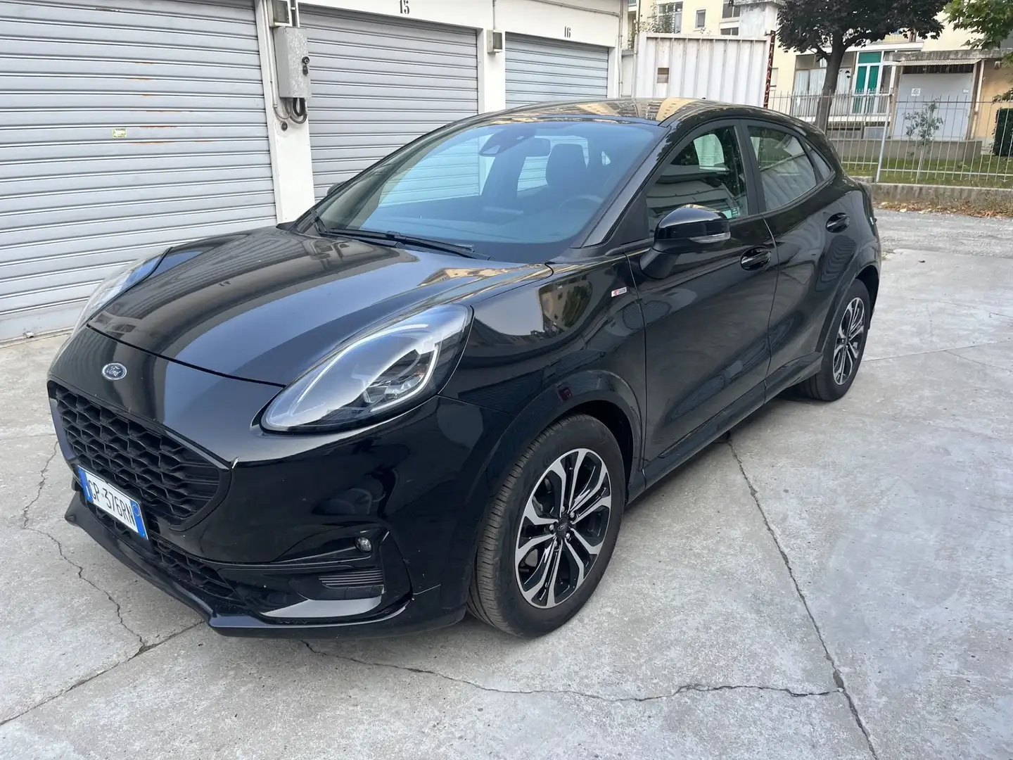Ford Puma 1.0 EcoBoost Hybrid 125 CV S&S ST-Line X Nero - 1