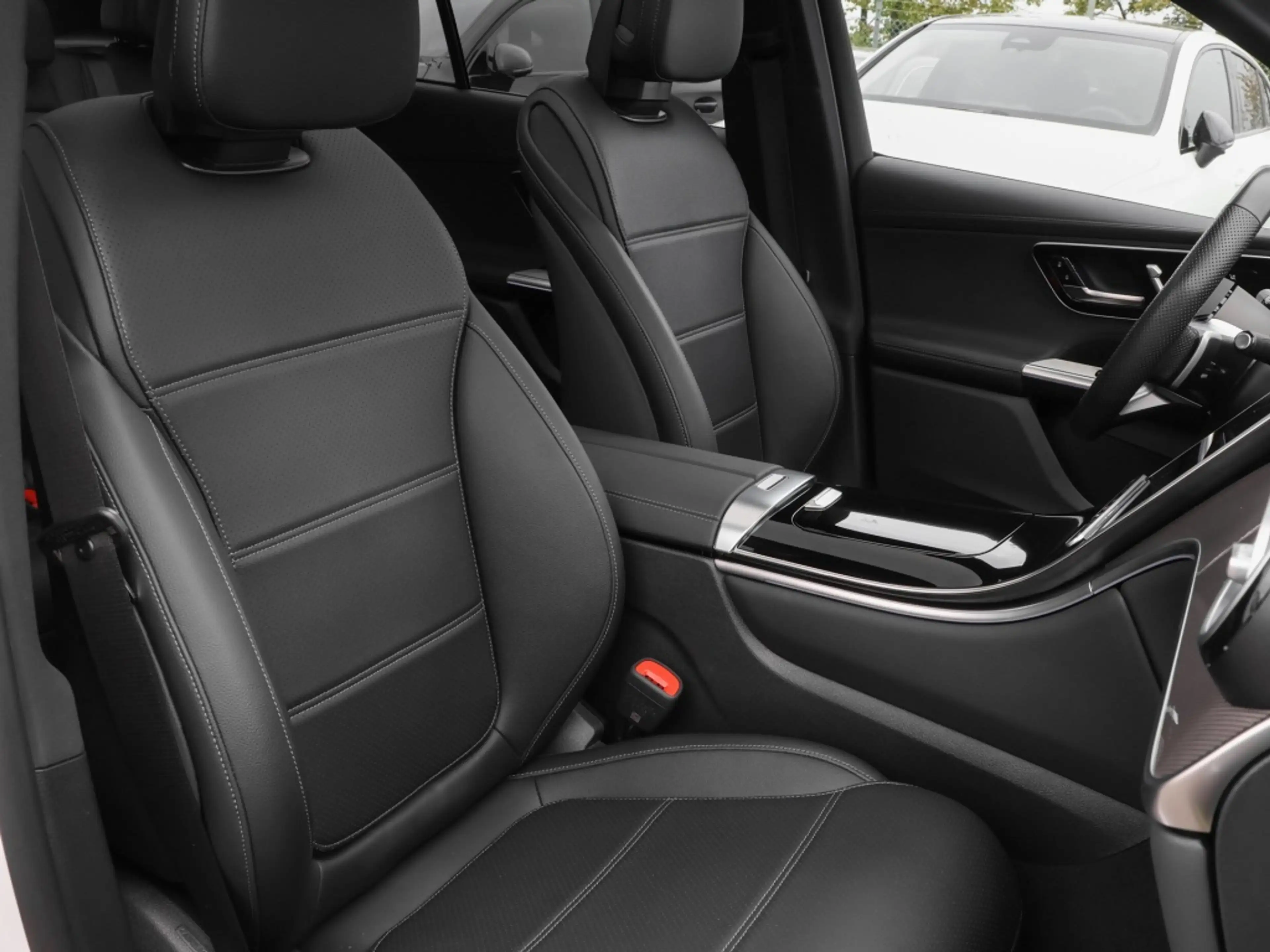 Mercedes-Benz GLC 450 d 4M AMG-Sport/Technik/Pano/AHK/MKontur — photo 7