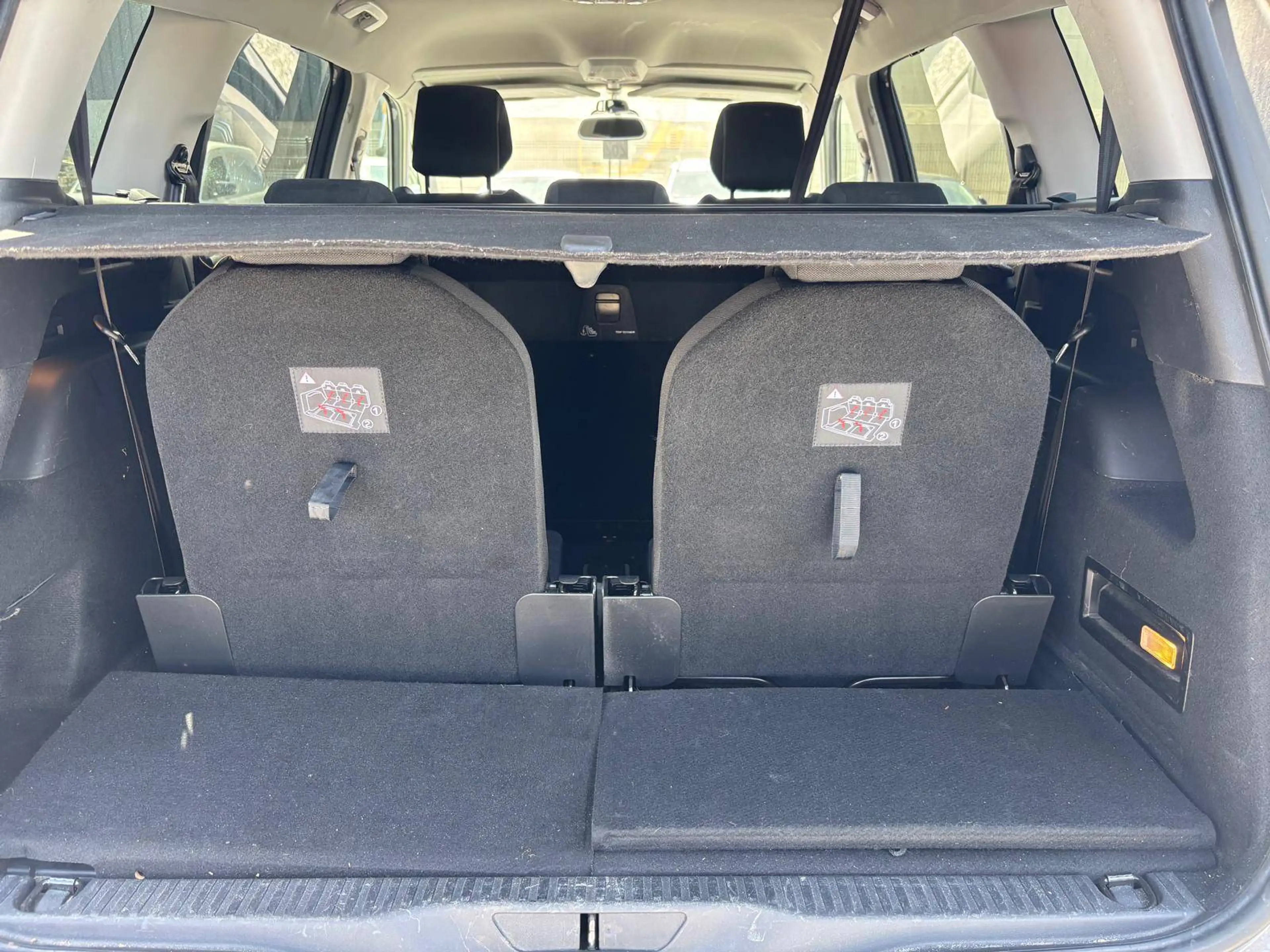 Citroen C4 Picasso 1.2 PureTech Feel S // Marchand - Export — photo 10