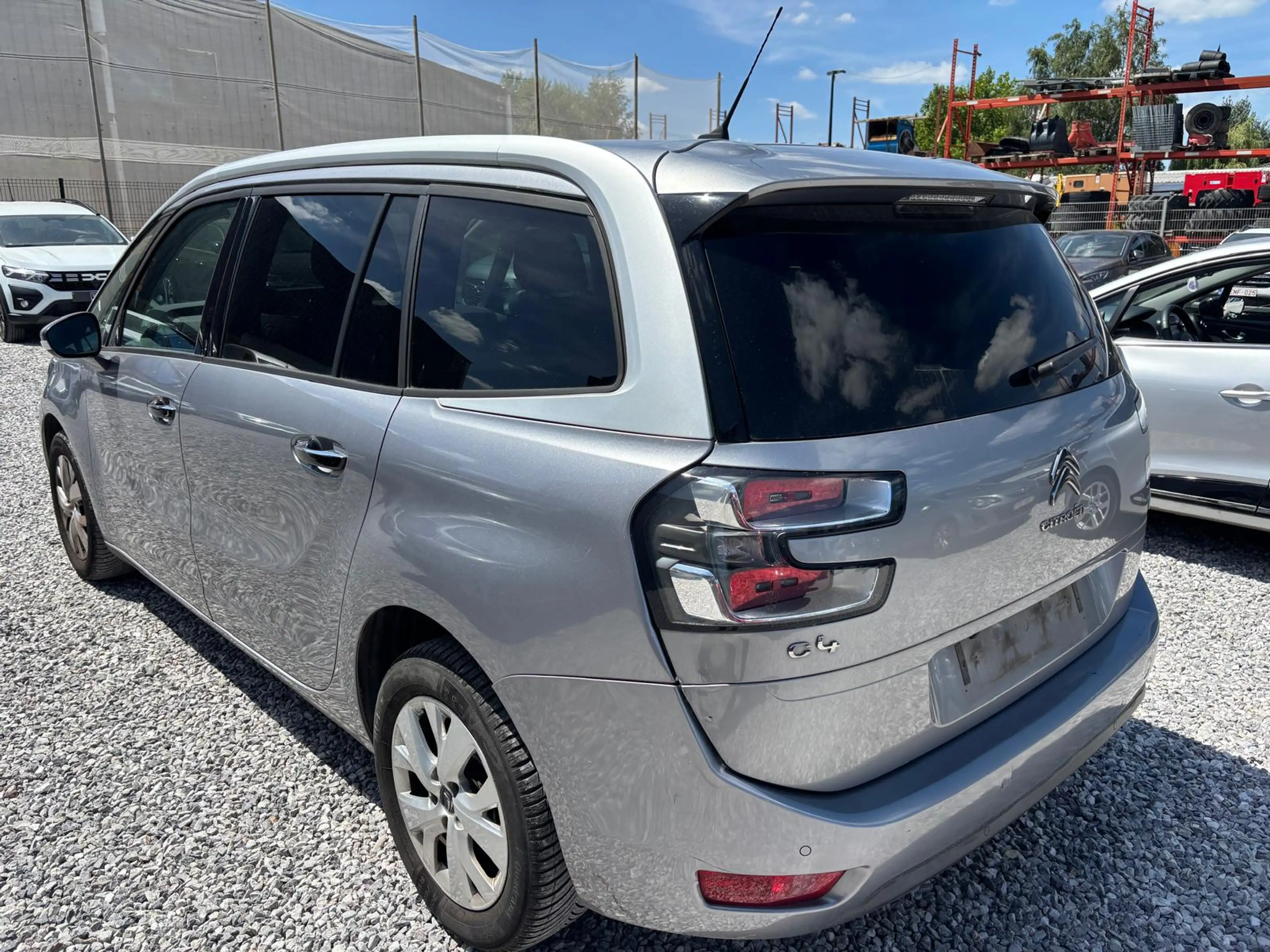 Citroen C4 Picasso 1.2 PureTech Feel S // Marchand - Export — photo 3
