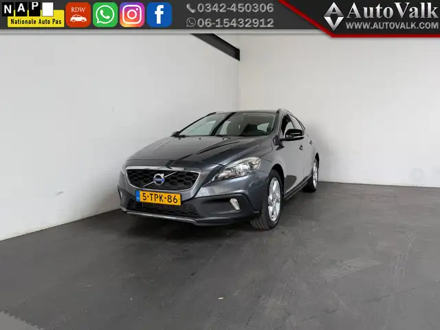 Volvo V40 Cross Country 1.6 T4 Momentum