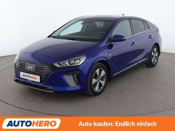 1.6 Hybrid Style Aut.*NAVI*CAM*ACC*