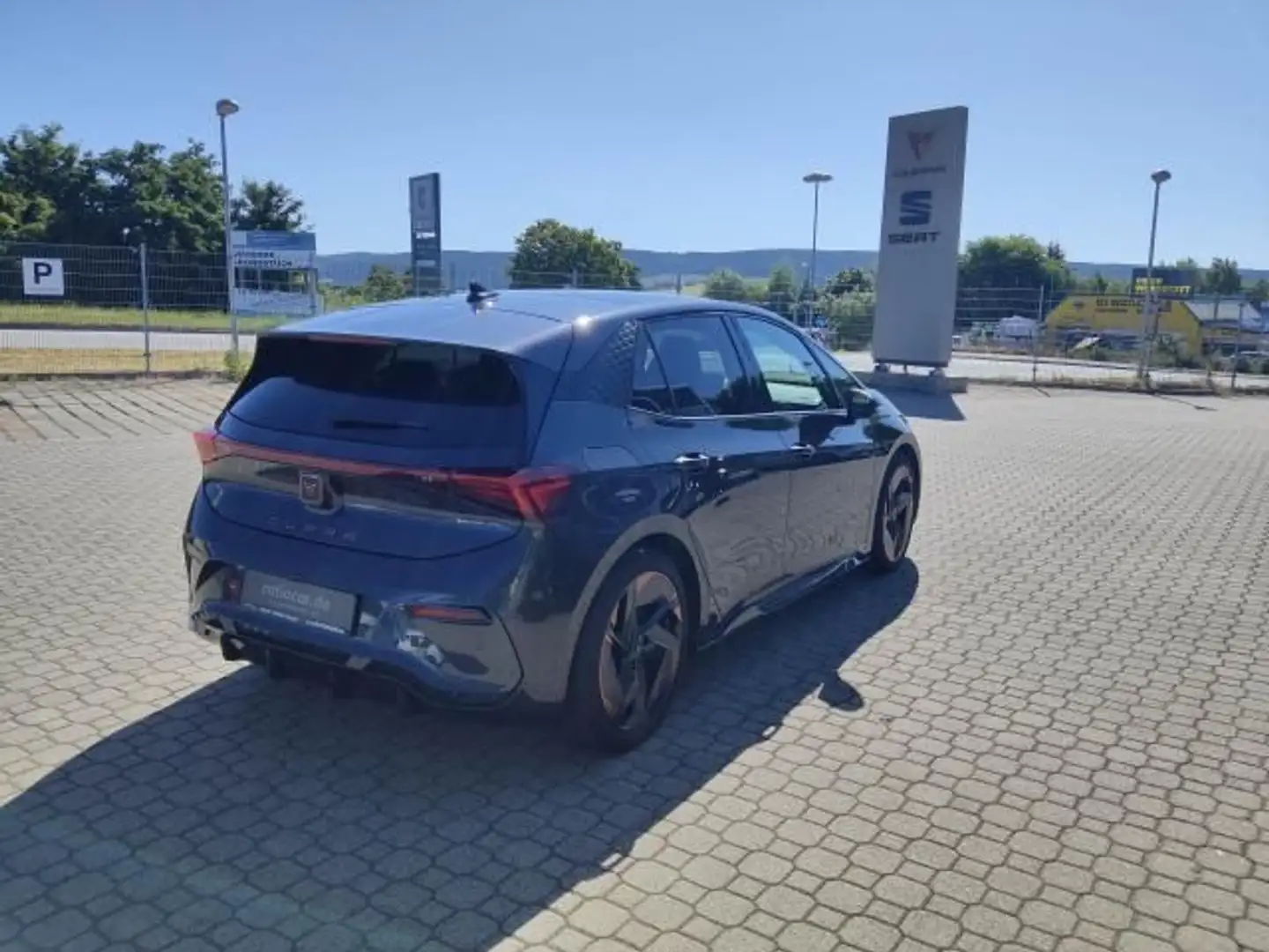 CUPRA Born BORN 150 KW 58KWH 360 KAMERA PANORAMADACH Gris - 2