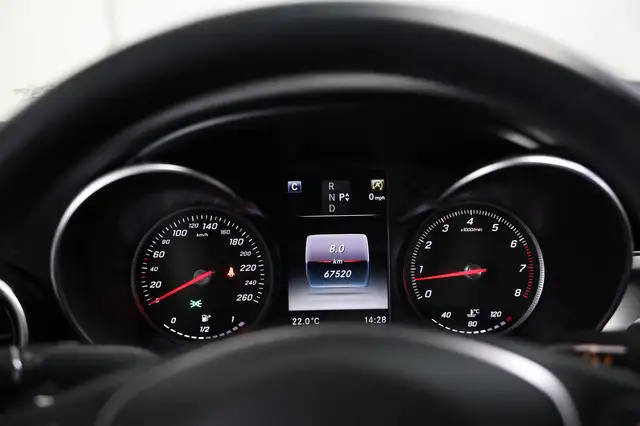 Mercedes-Benz C-Class view 14
