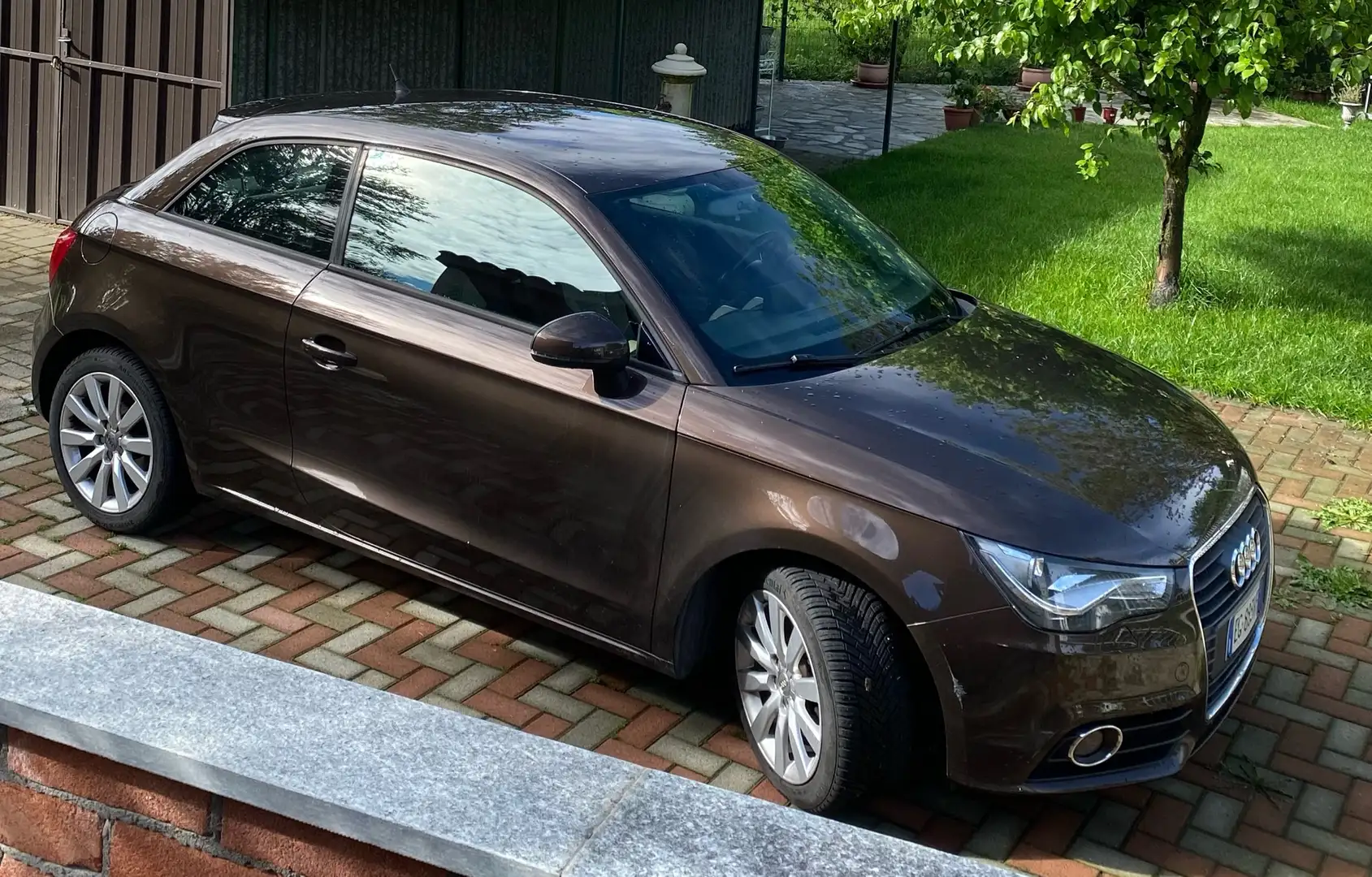 Audi A1 1.4 tfsi Ambition 122cv s-tronic Hnědá - 1