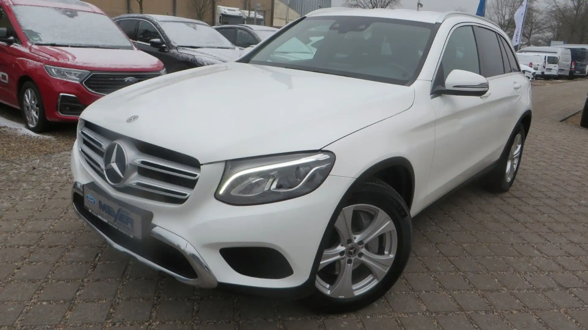 Mercedes-Benz GLC 250 d 4Matic Automatik , Anhängerkupplung Weiß - 1