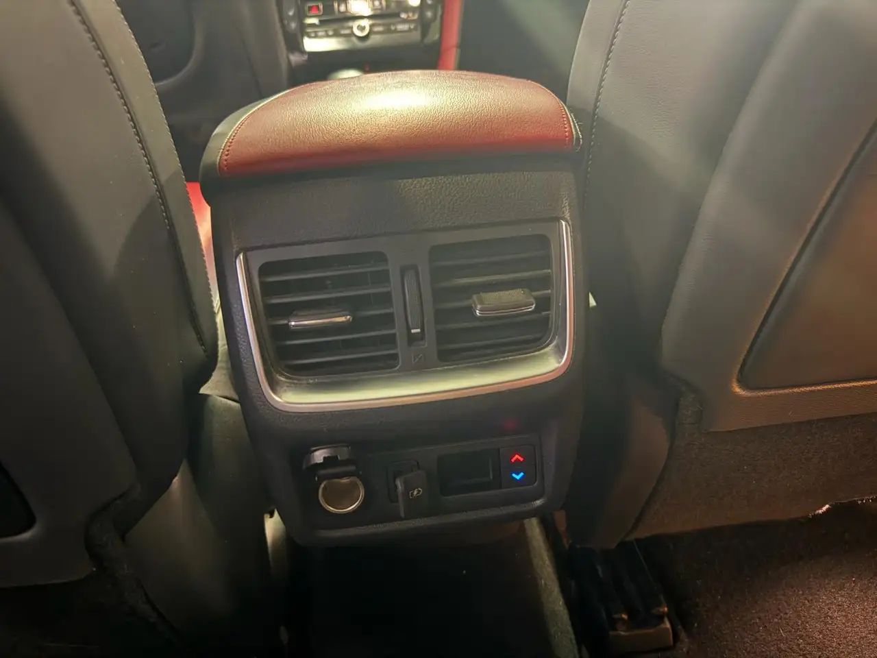 Infiniti QX55 снимка Infiniti QX55