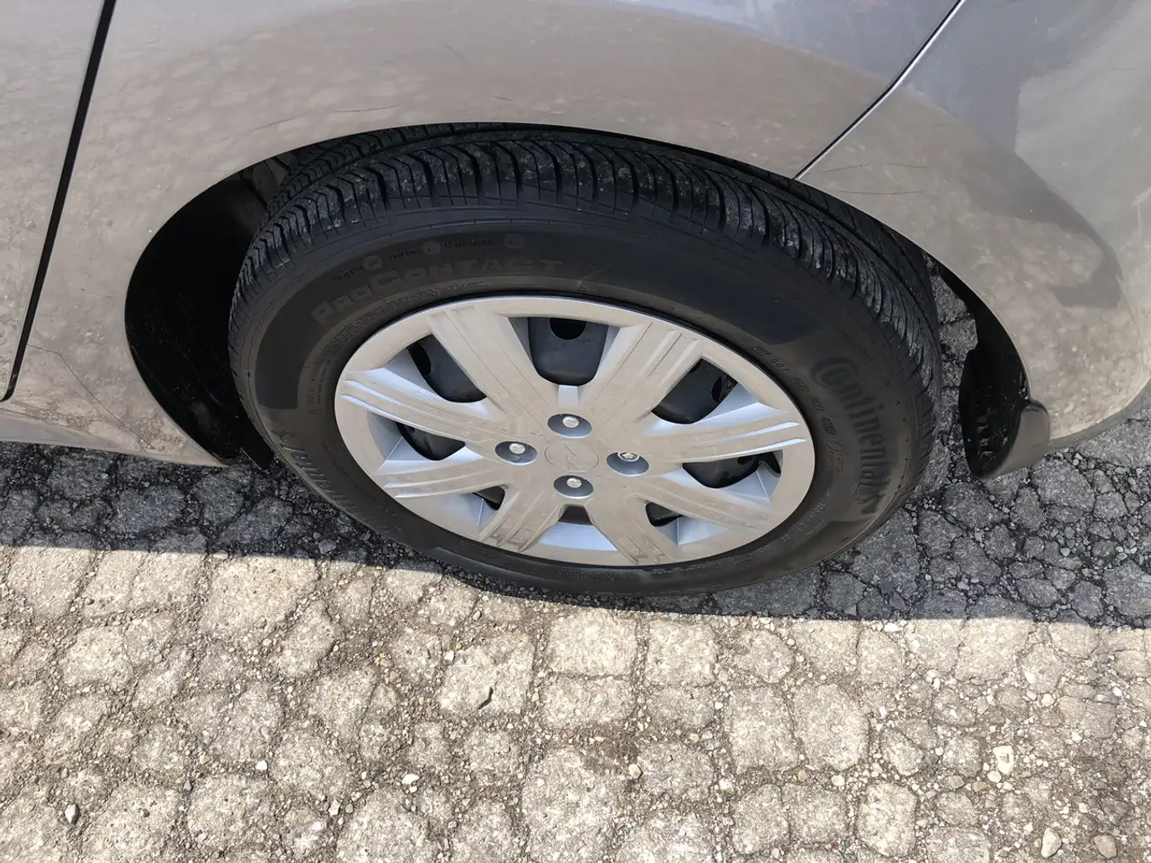 Kia Rio снимка Kia Rio