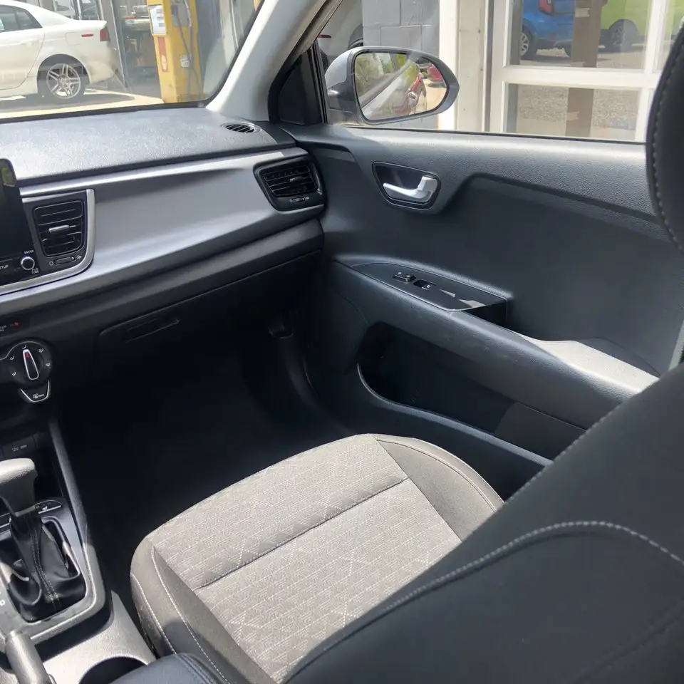 Kia Rio снимка Kia Rio
