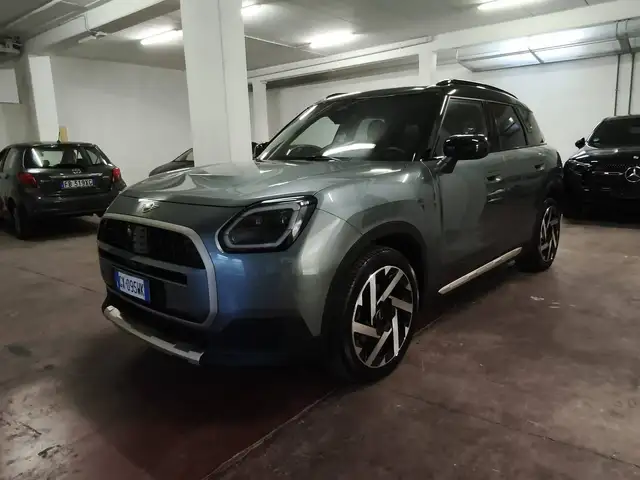 MINI Cooper D Countryman