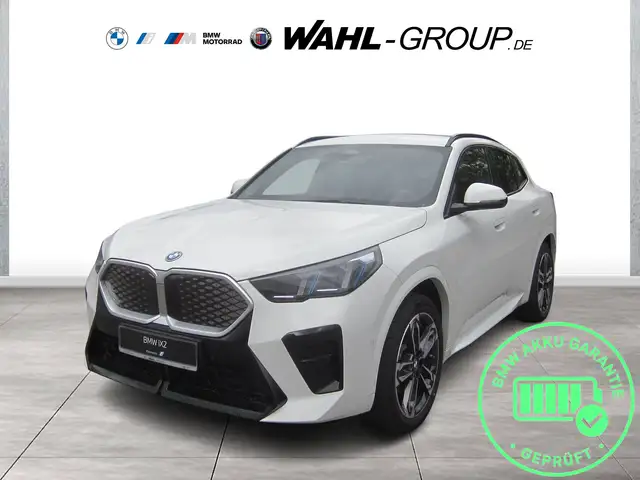 BMW iX2 eDrive20 M Sport AHK Premium LiveCockp Adapt LED