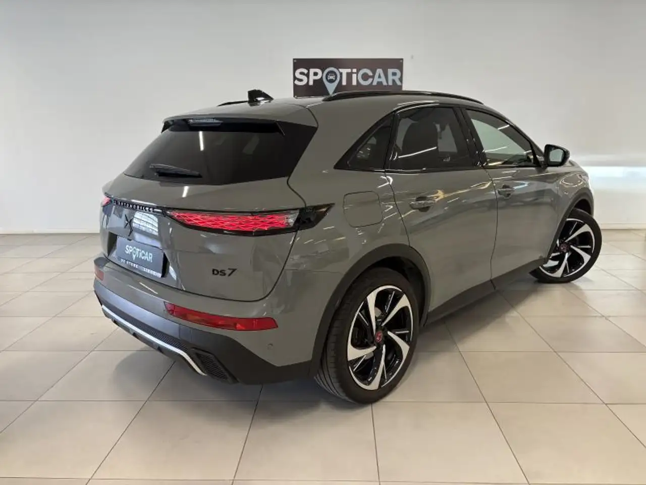 DS Automobiles DS 7 Crossback 2023