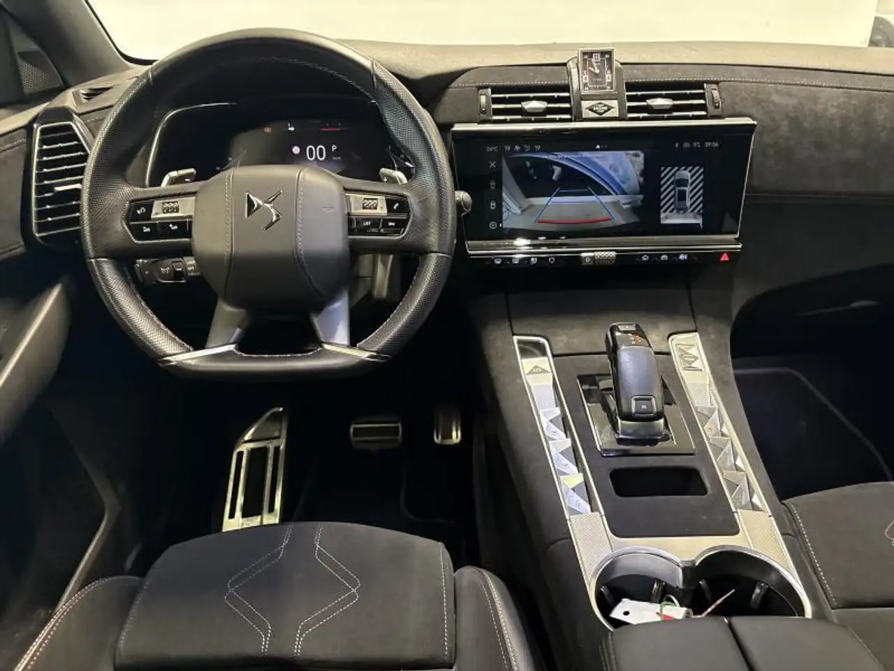 DS Automobiles DS 7 Crossback 2023 — фото 10