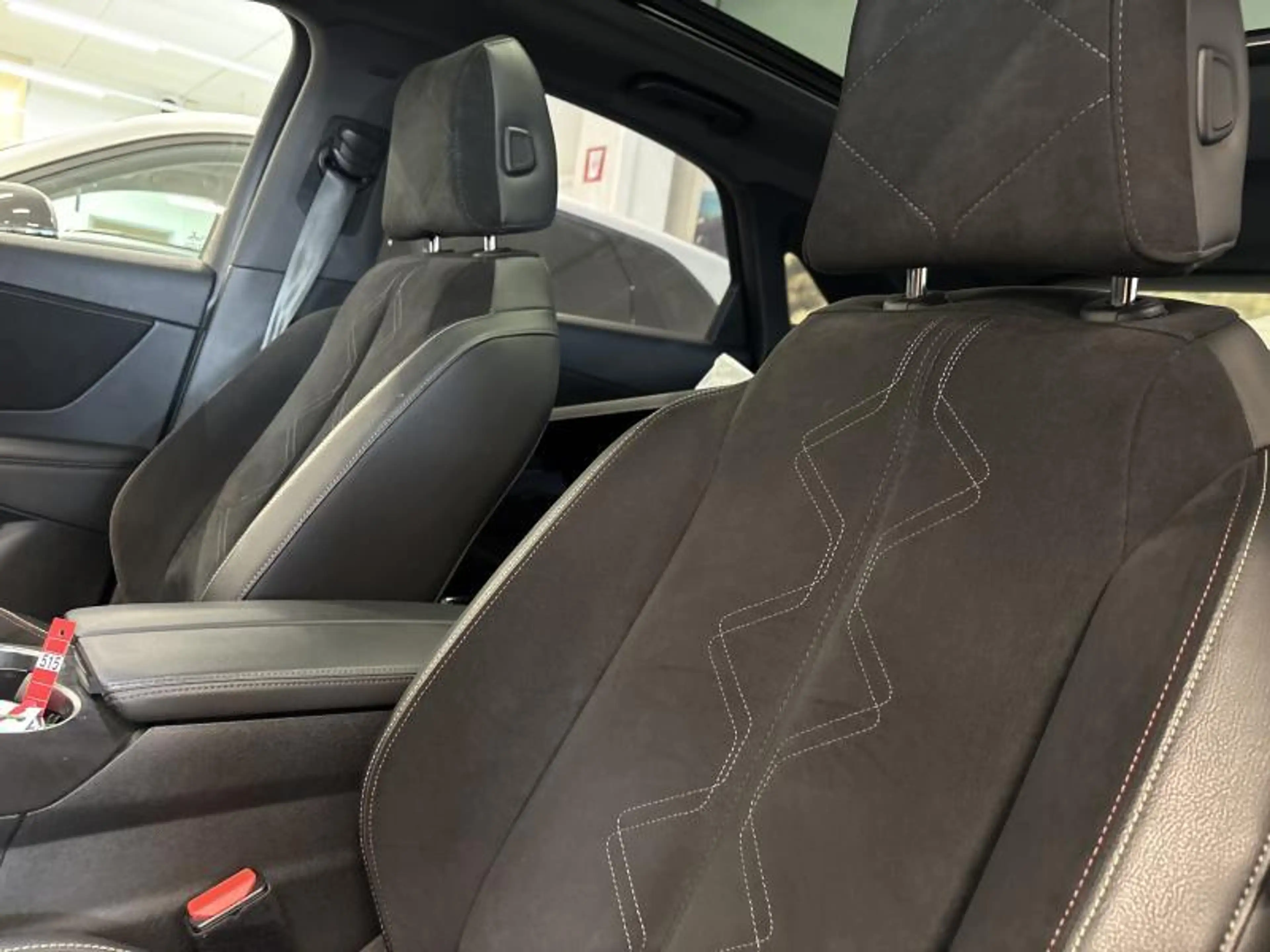 DS Automobiles DS 7 Crossback TOIT OUVRANT - SIEGES ELECTRIQUES — photo 11