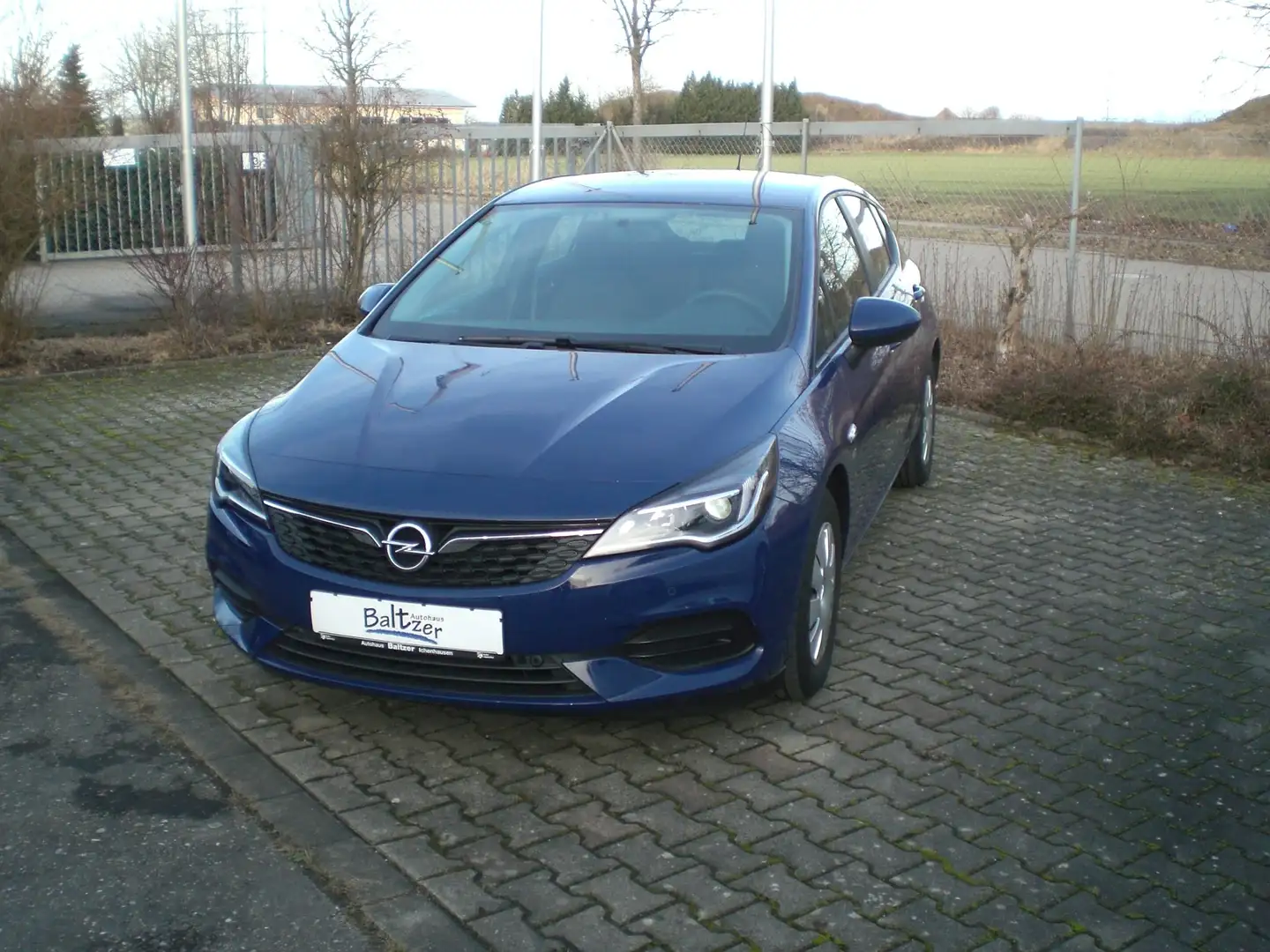 Opel Astra 1.2 Turbo Start/Stop Blau - 1