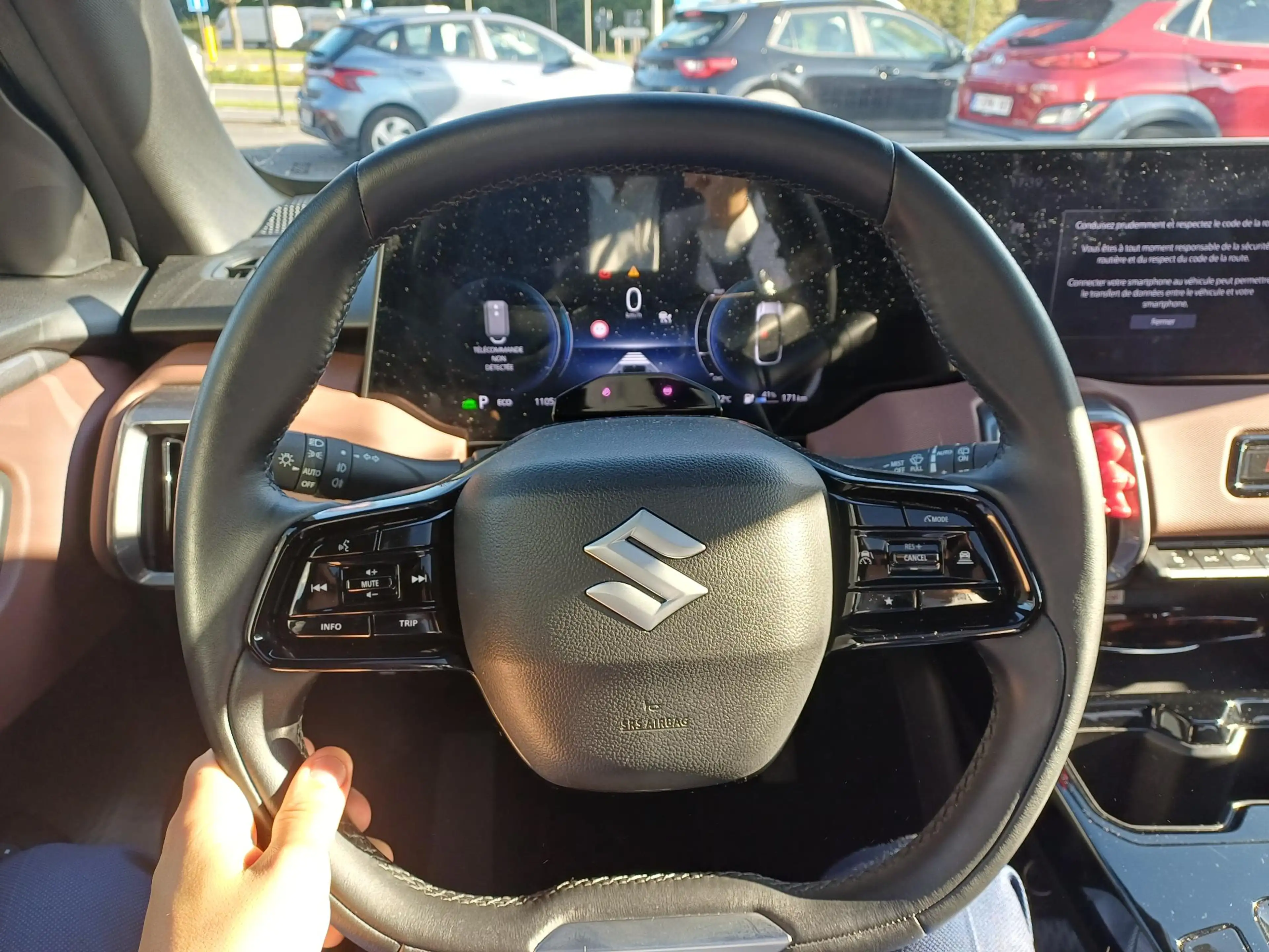 Suzuki Vitara e BEV 61KWH GLX 2WD Demo Groot-Bijgaarden, Camera — photo 13