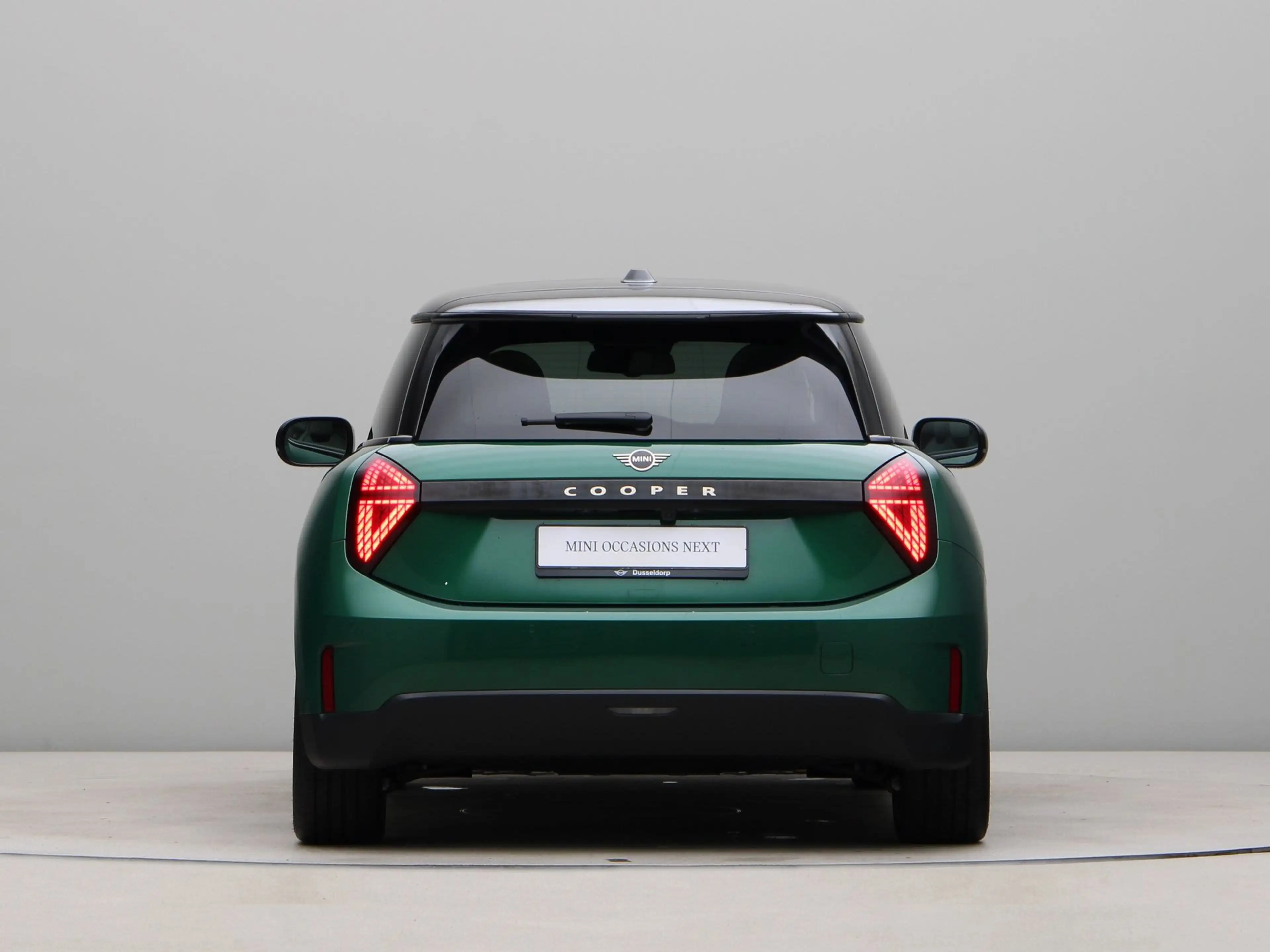 MINI Cooper E Favoured Pakket M — photo 9