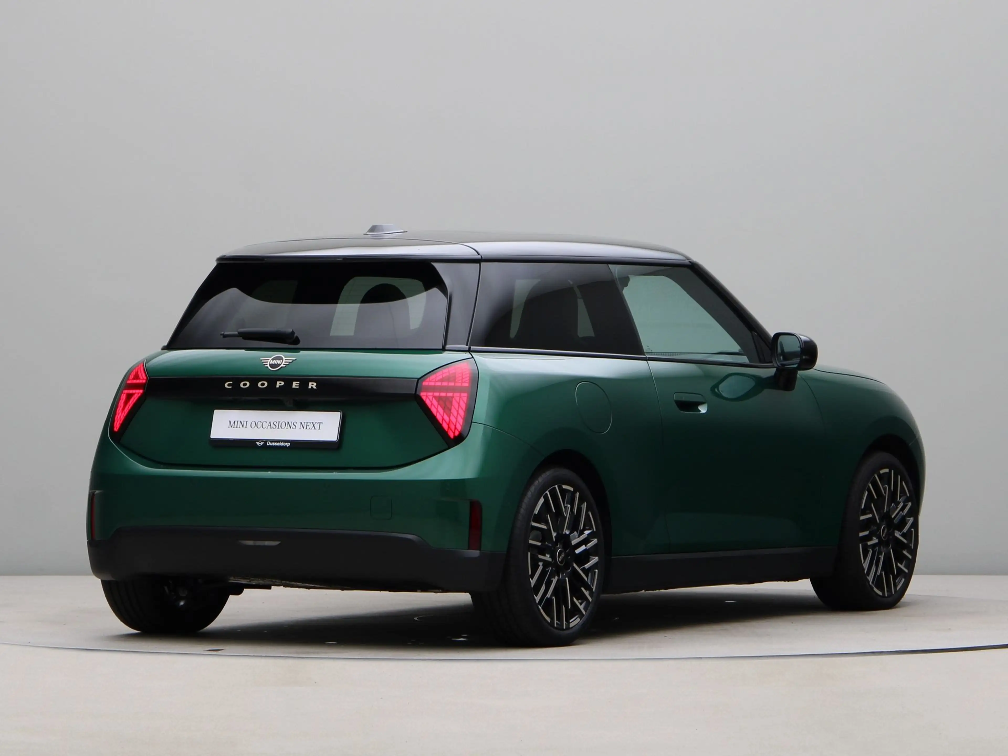 MINI Cooper E Favoured Pakket M — photo 8