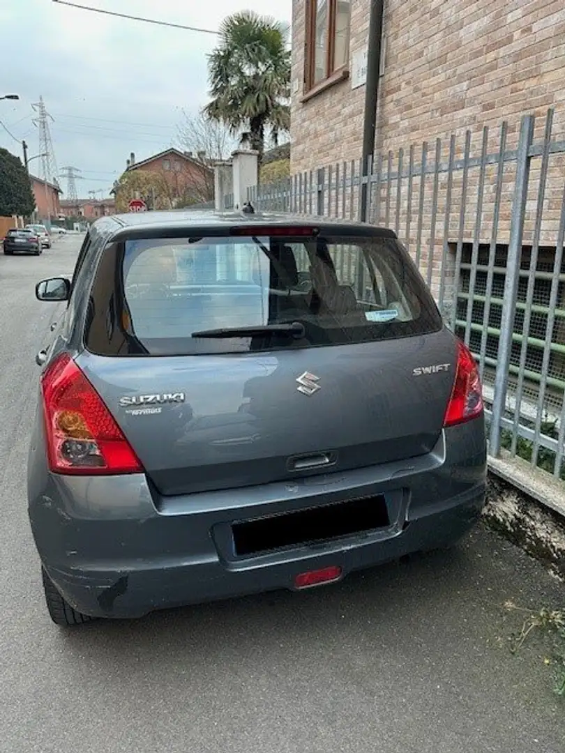Suzuki Swift Swift IV 2009 5p 1.3 16v GL Safety Pack siva - 1