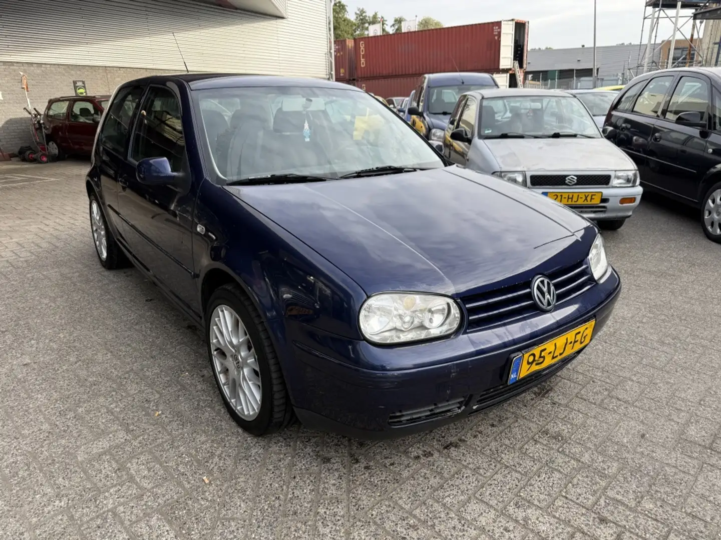 Volkswagen Golf 1.6-16V Blauw - 1