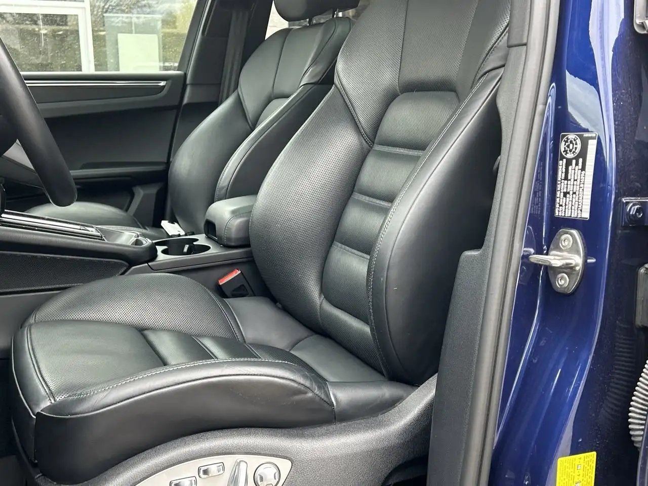 Porsche Macan снимка Porsche Macan