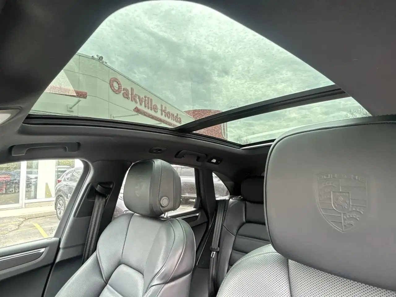 Porsche Macan снимка Porsche Macan
