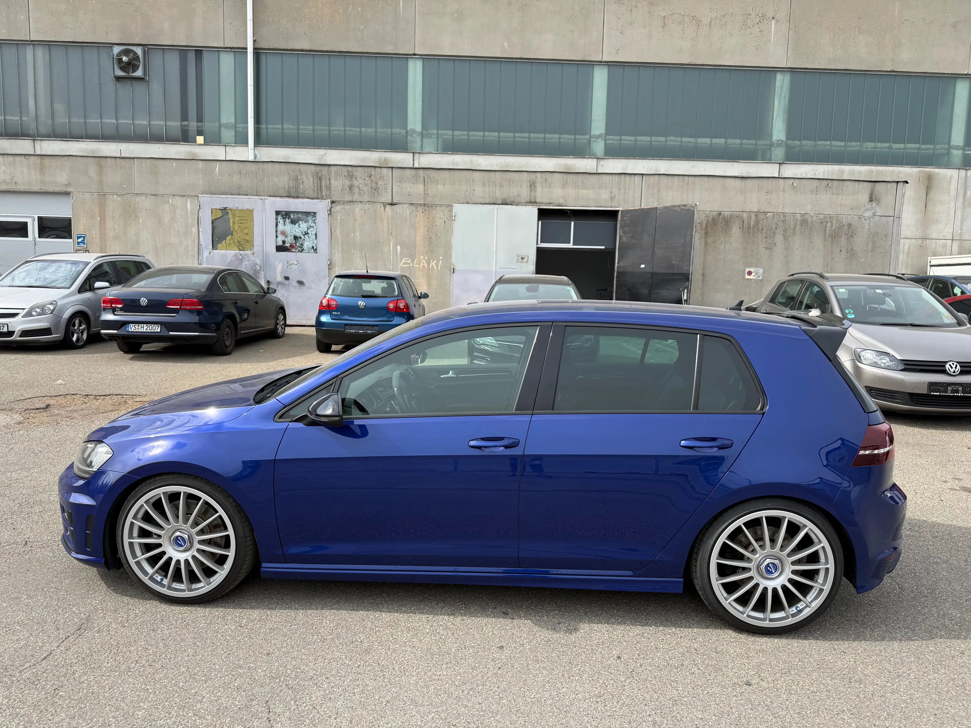 Volkswagen Golf R R BMT 4Motion — photo 6