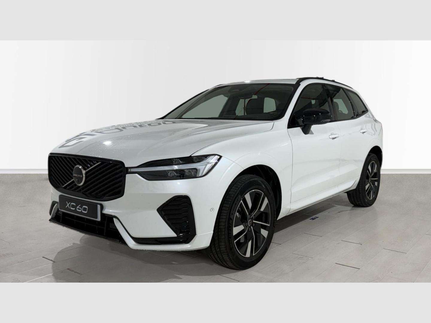 Volvo XC60 2.0 B5 G MHEV Plus Dark Auto AWD - foto 1