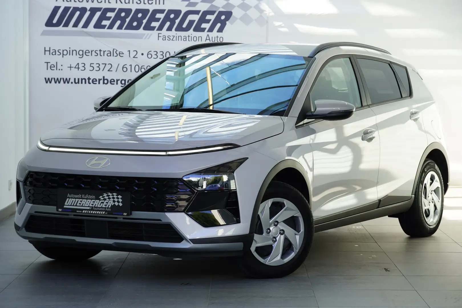 Hyundai BAYON 1,2 MPI GO Barkaufpreis! Grau - 1