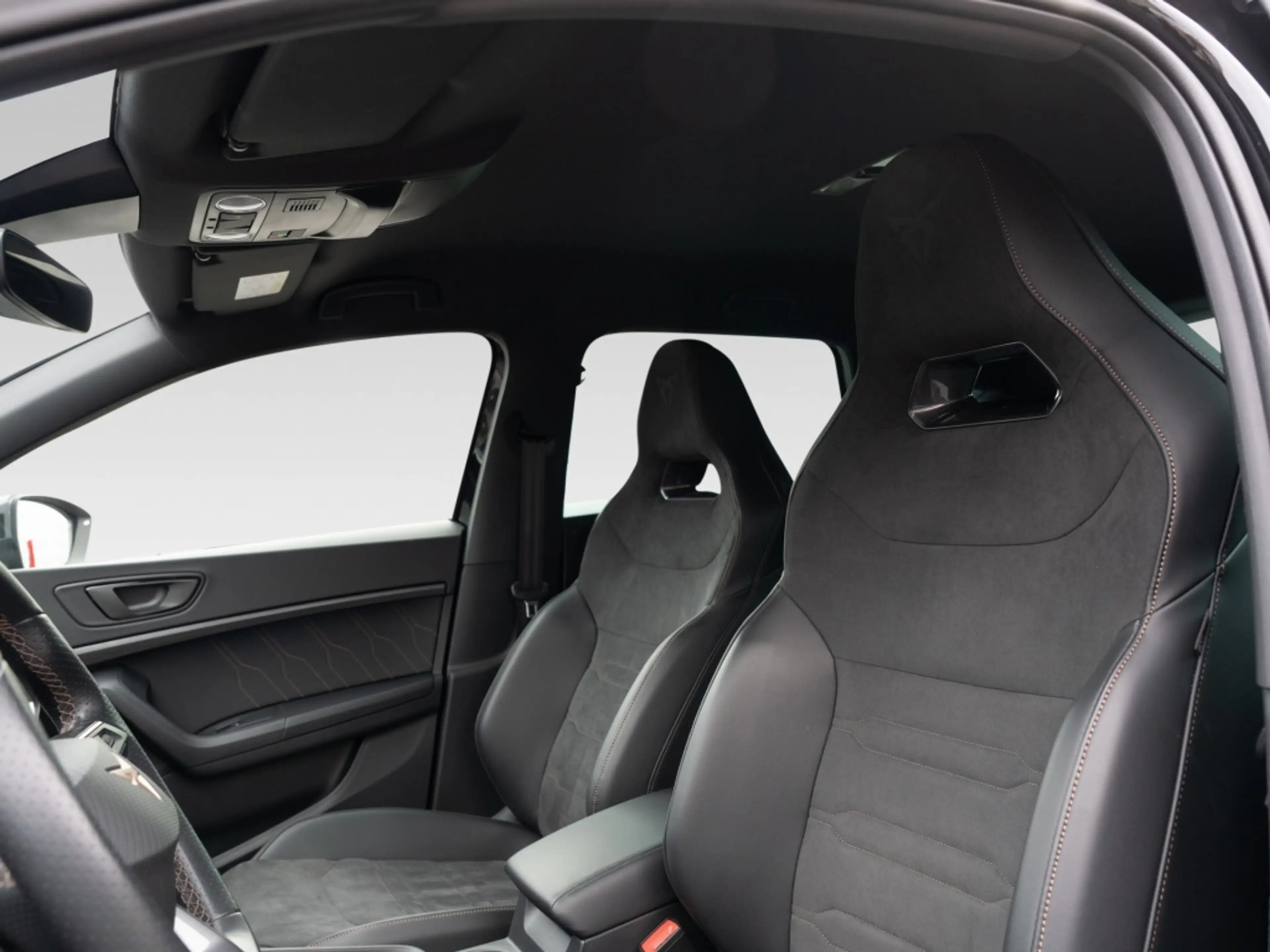 CUPRA Ateca 2.0 TSI VZ 4Drive OPF // MEMO 360 AHK SPUR — photo 7