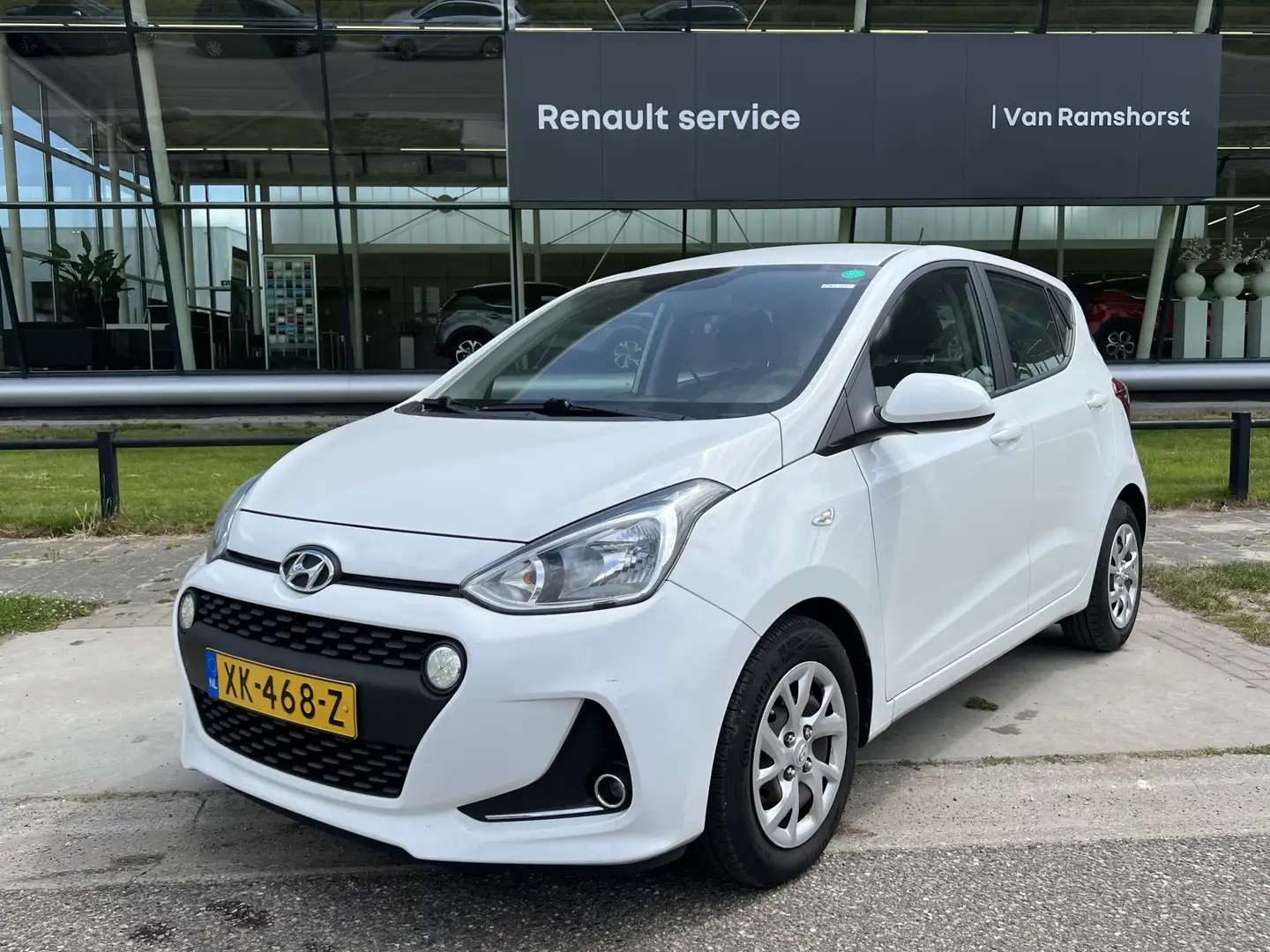 Hyundai i10 1.0i Comfort / Airco / PDC A / Cruise / Applecarpl Wit - 1