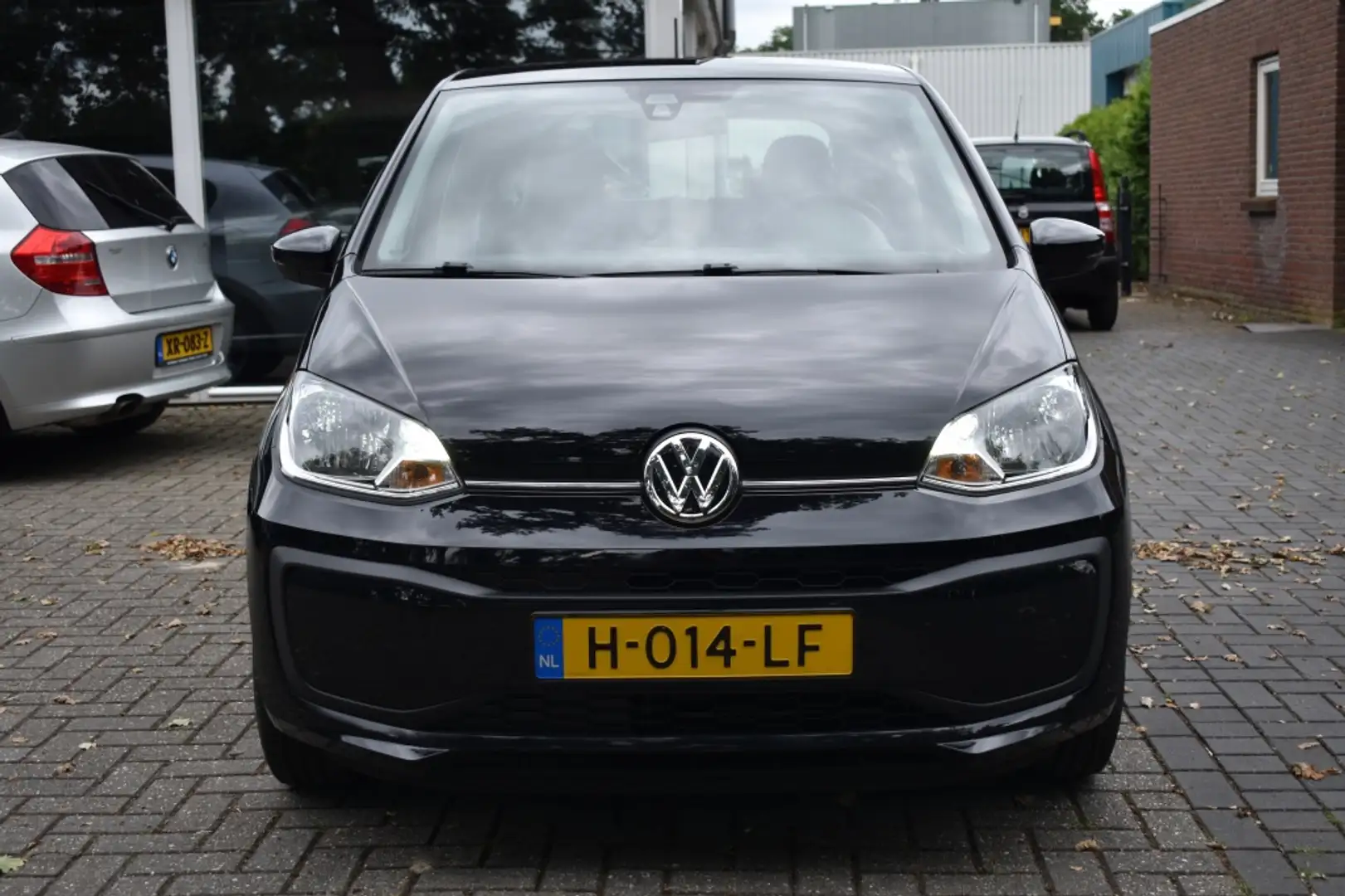 Volkswagen up! 1.0 BMT move up! AIRCO DAB+ ELEK RAMEN Zwart - 2