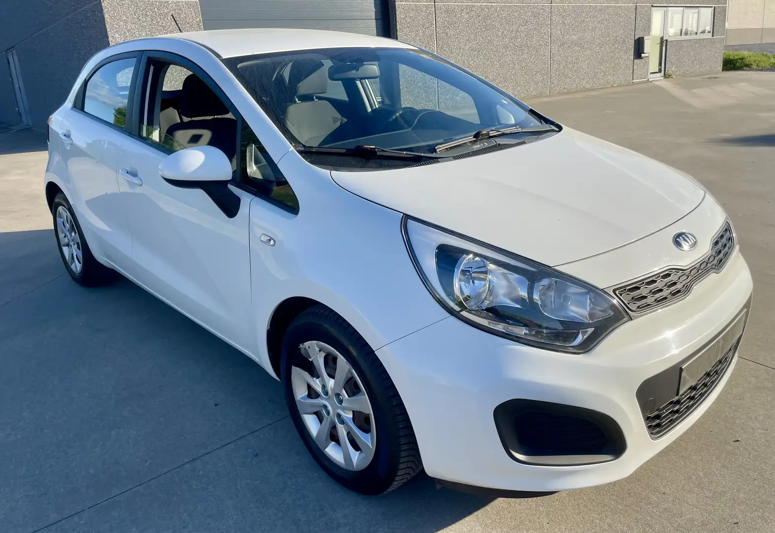 Kia Rio 1.1 CRDi 75 ISG Style clim 227000km - 1