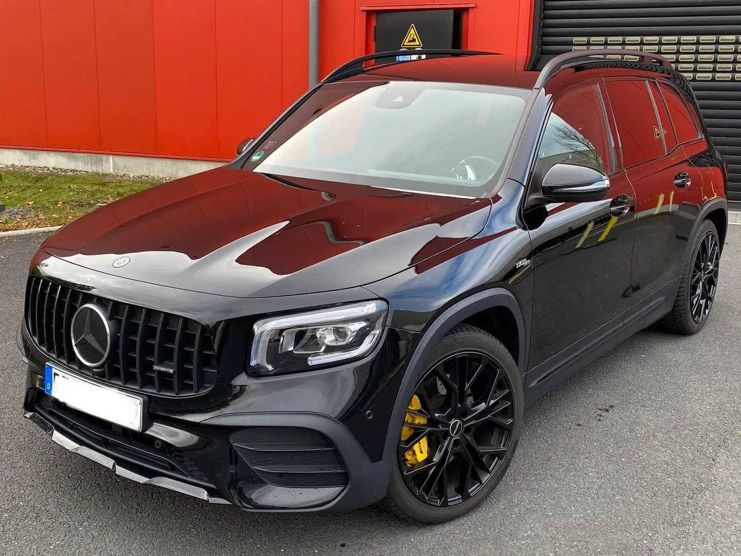 Mercedes-Benz GLB 35 AMG GLB 4Matic Speedshift DCT 8G Schwarz - 1