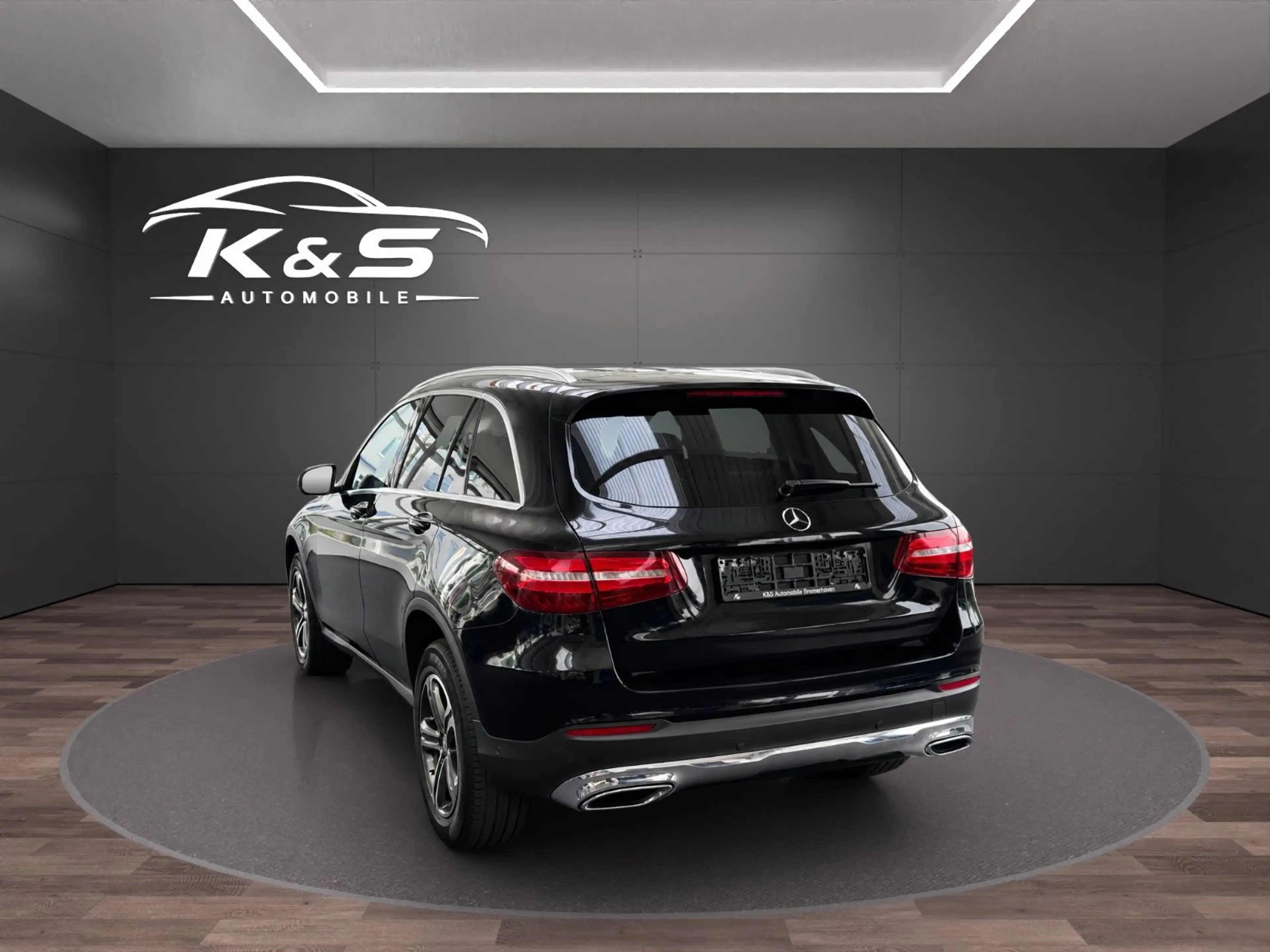 Mercedes-Benz GLC 250 d *4Matic*LED*BURM*PANO*GEWERBE&EXPORT — photo 5