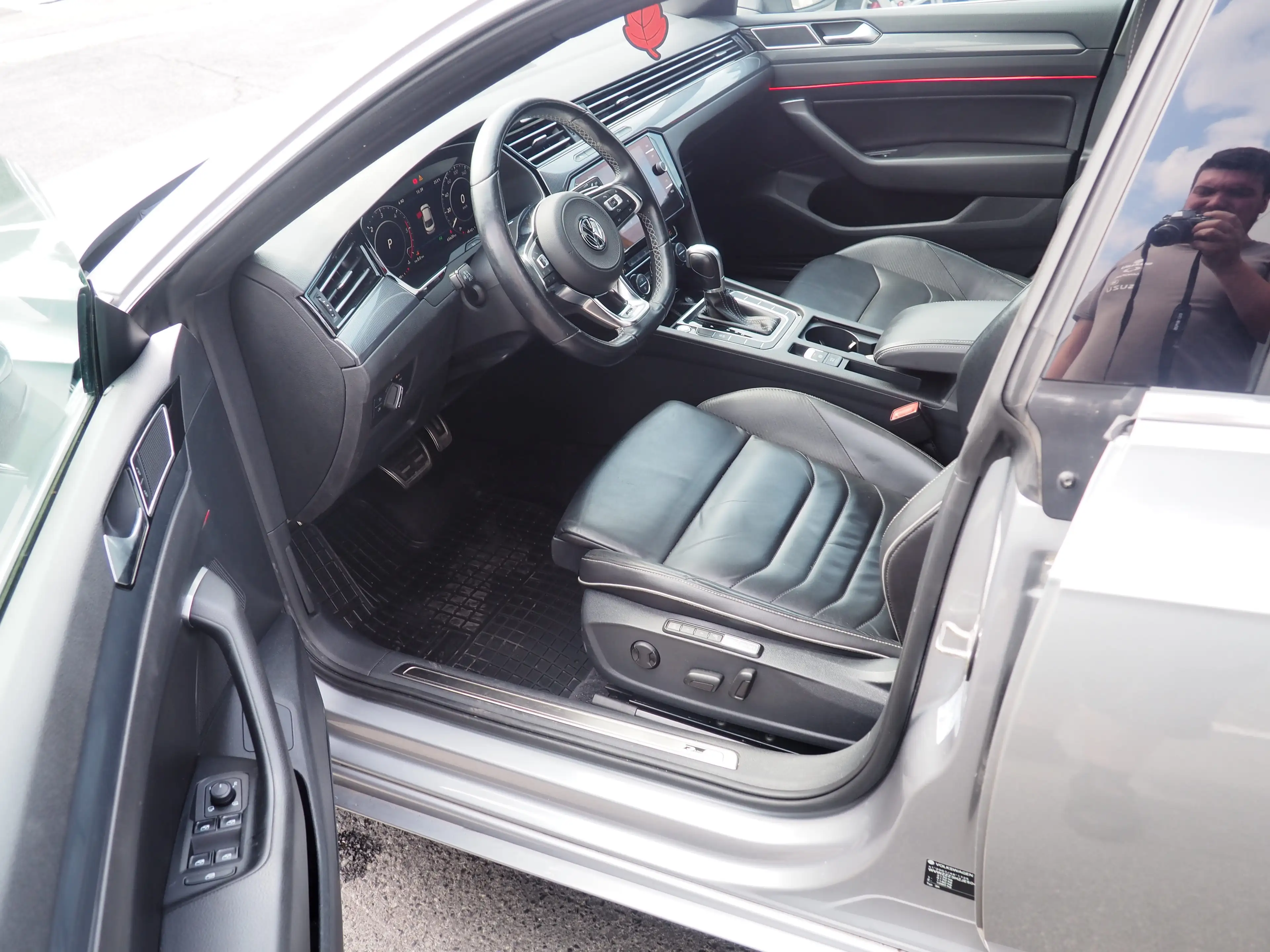 Volkswagen Arteon R-LINE DSG — photo 10