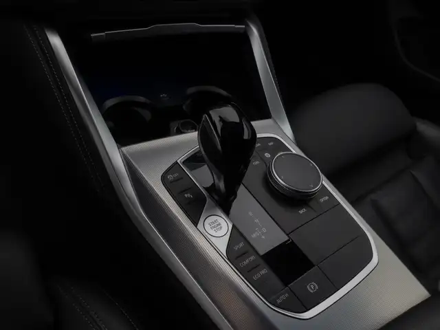 BMW 4 Series view 22