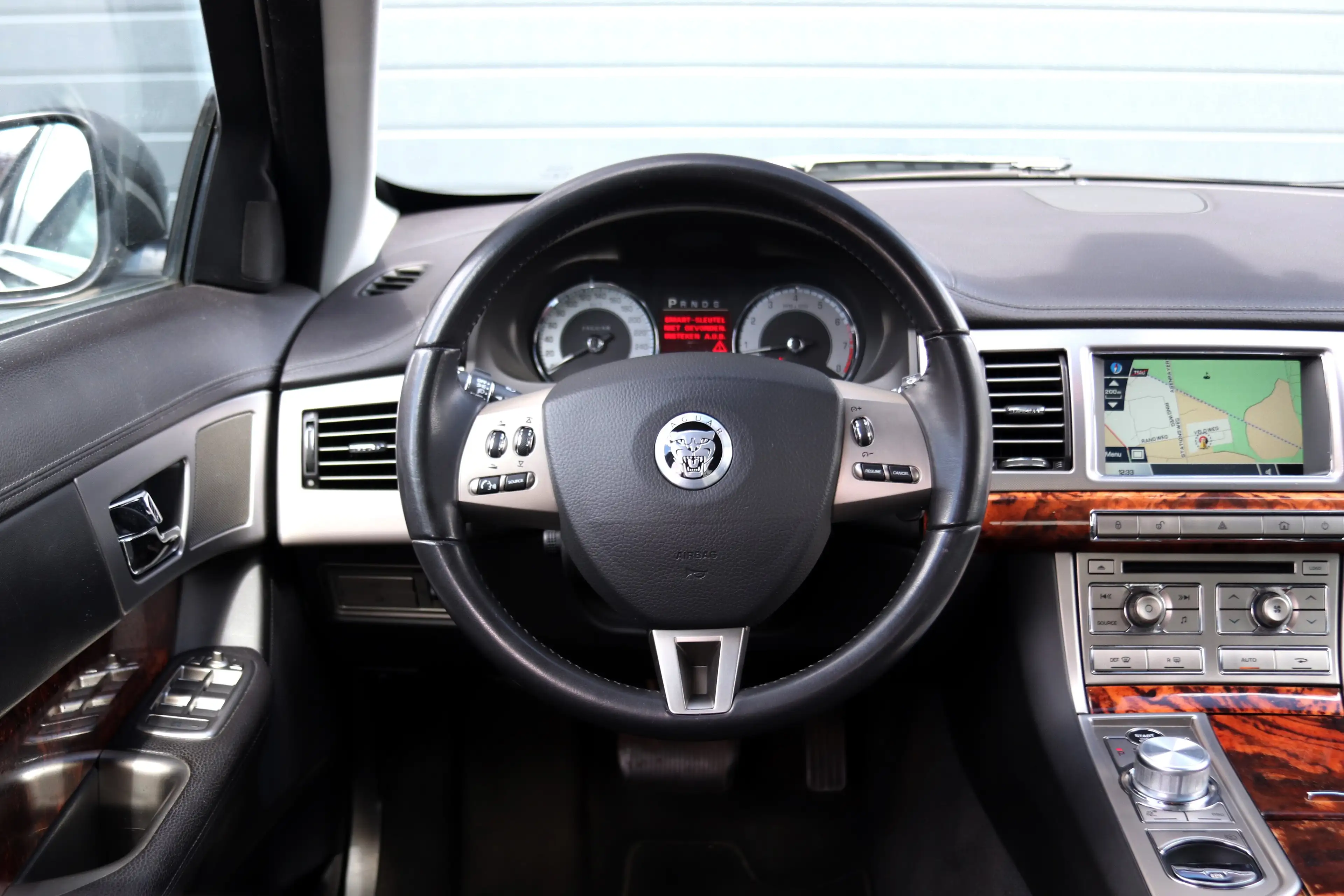 Jaguar XF XF X250 3.0 V6 Luxury - NL auto - Historie! — photo 8