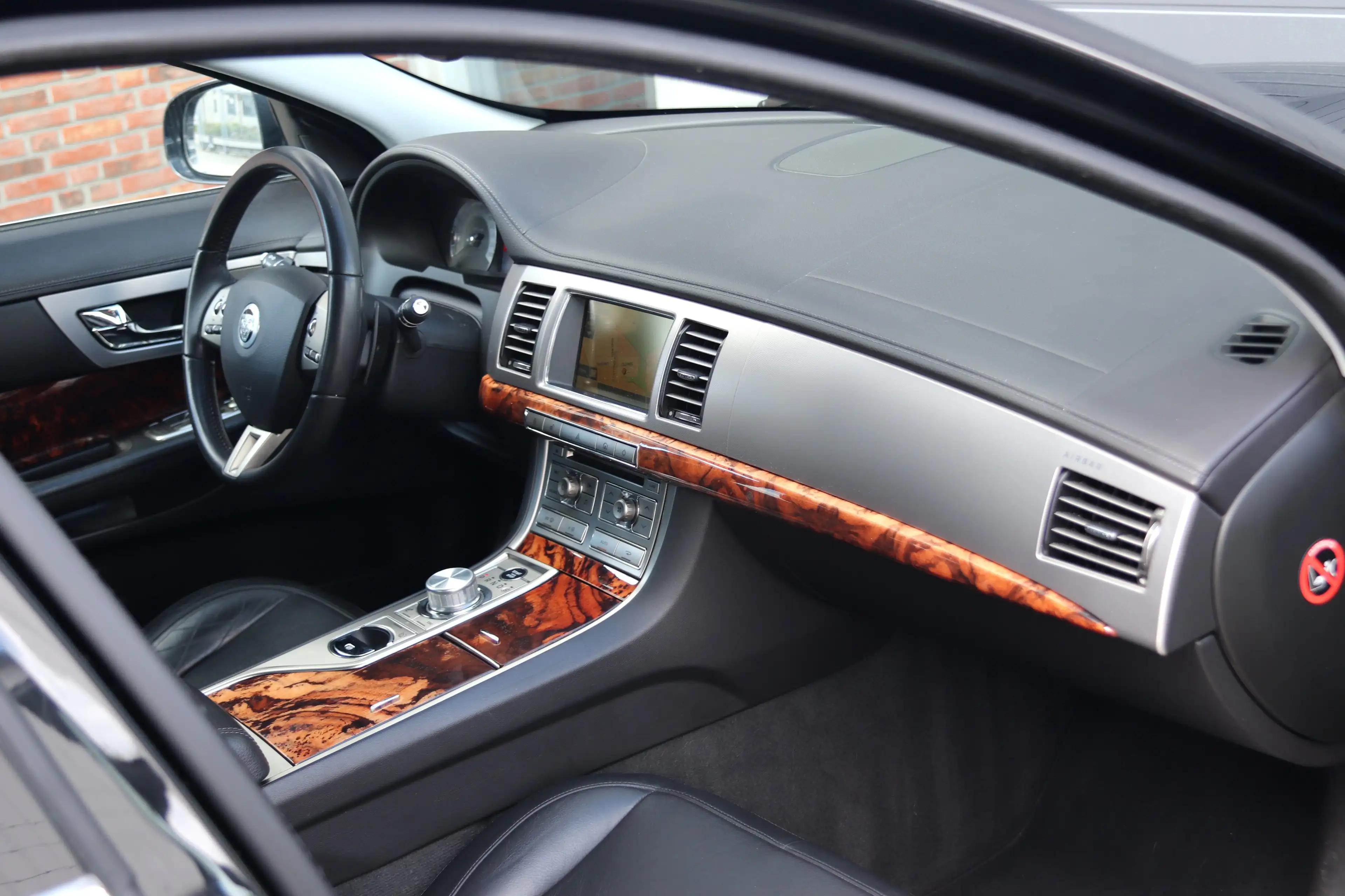 Jaguar XF XF X250 3.0 V6 Luxury - NL auto - Historie! — photo 9