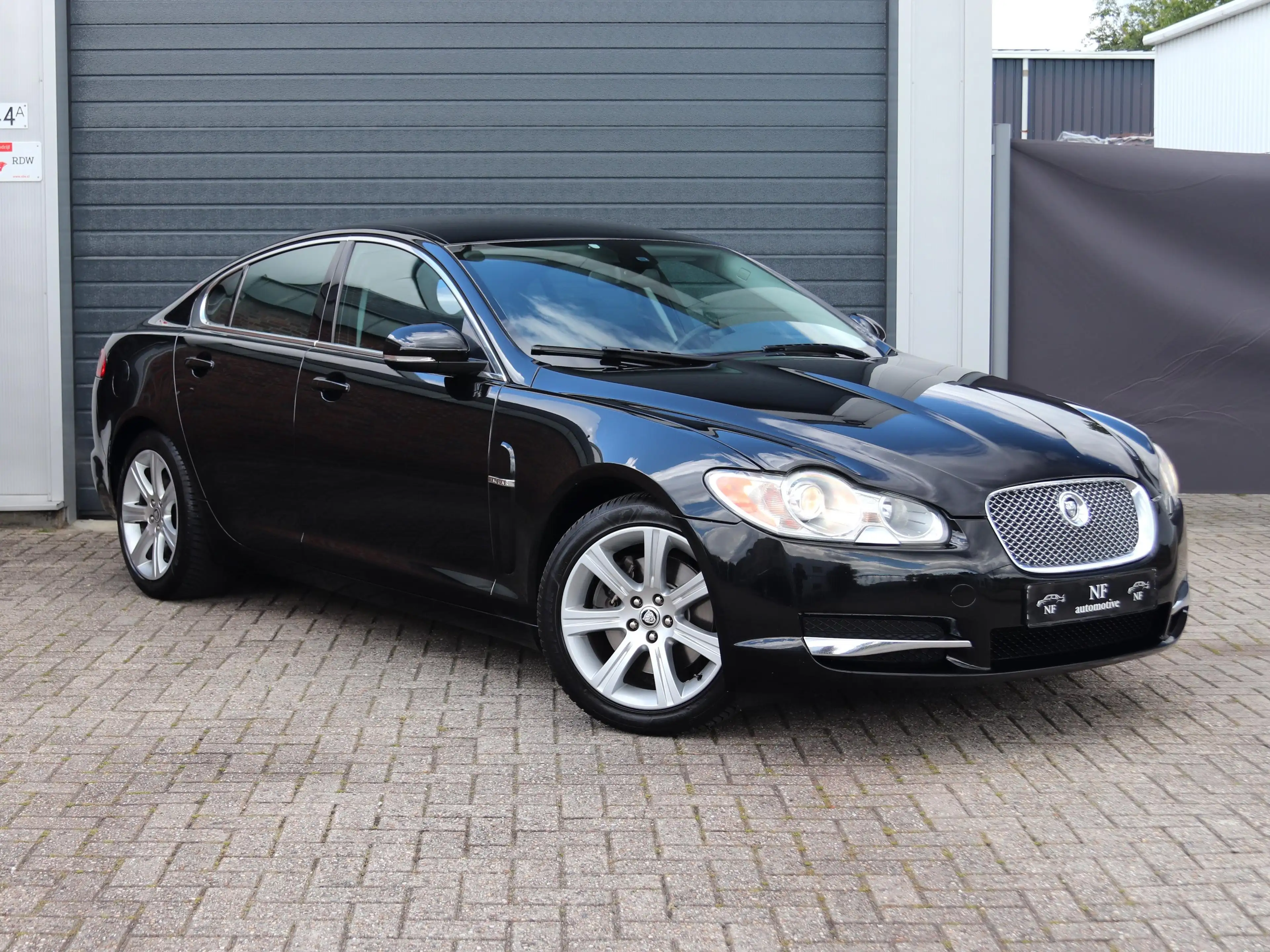Jaguar XF XF X250 3.0 V6 Luxury - NL auto - Historie! — photo 3