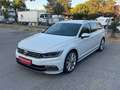 Volkswagen Passat Variant Highline 2,0 TDI R-LINE DSG / VIRTUAL COCKPIT /... Weiß - thumbnail 2