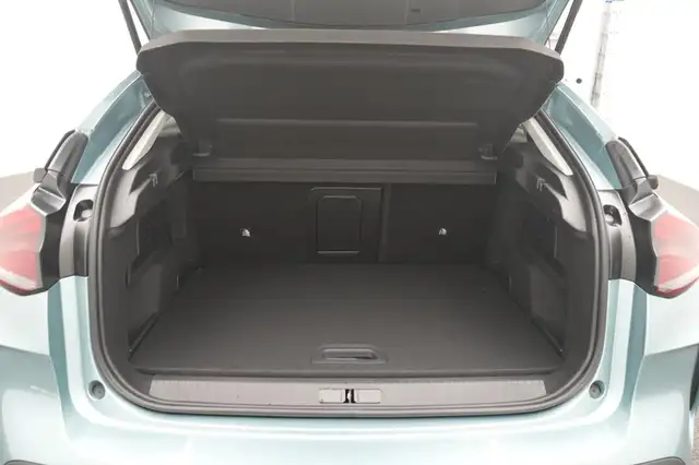 Citroen C4 view 3