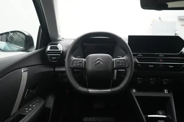 Citroen C4 view 5