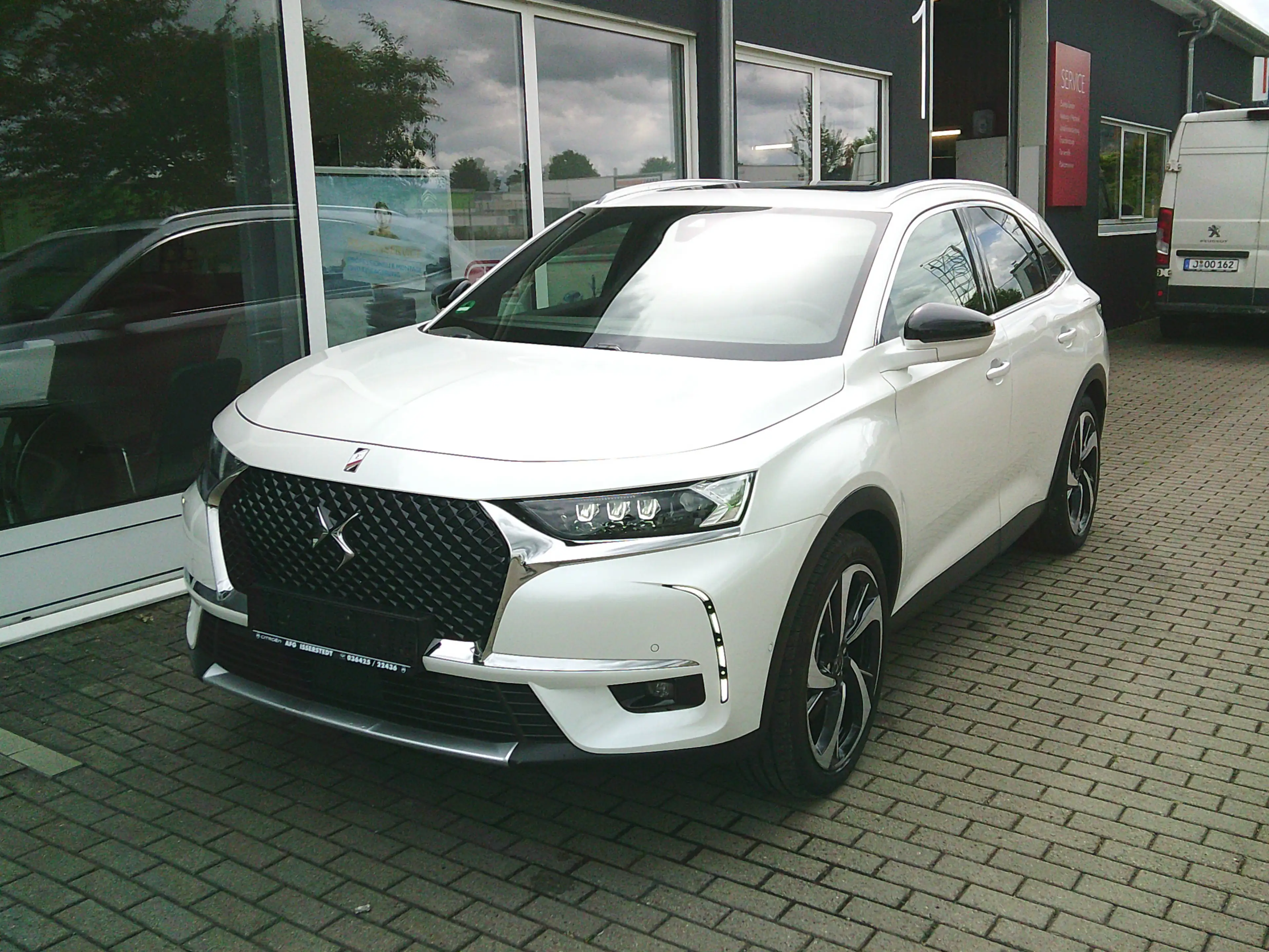 DS Automobiles DS 7 E-Tense 300 kW Rivoli 4x4